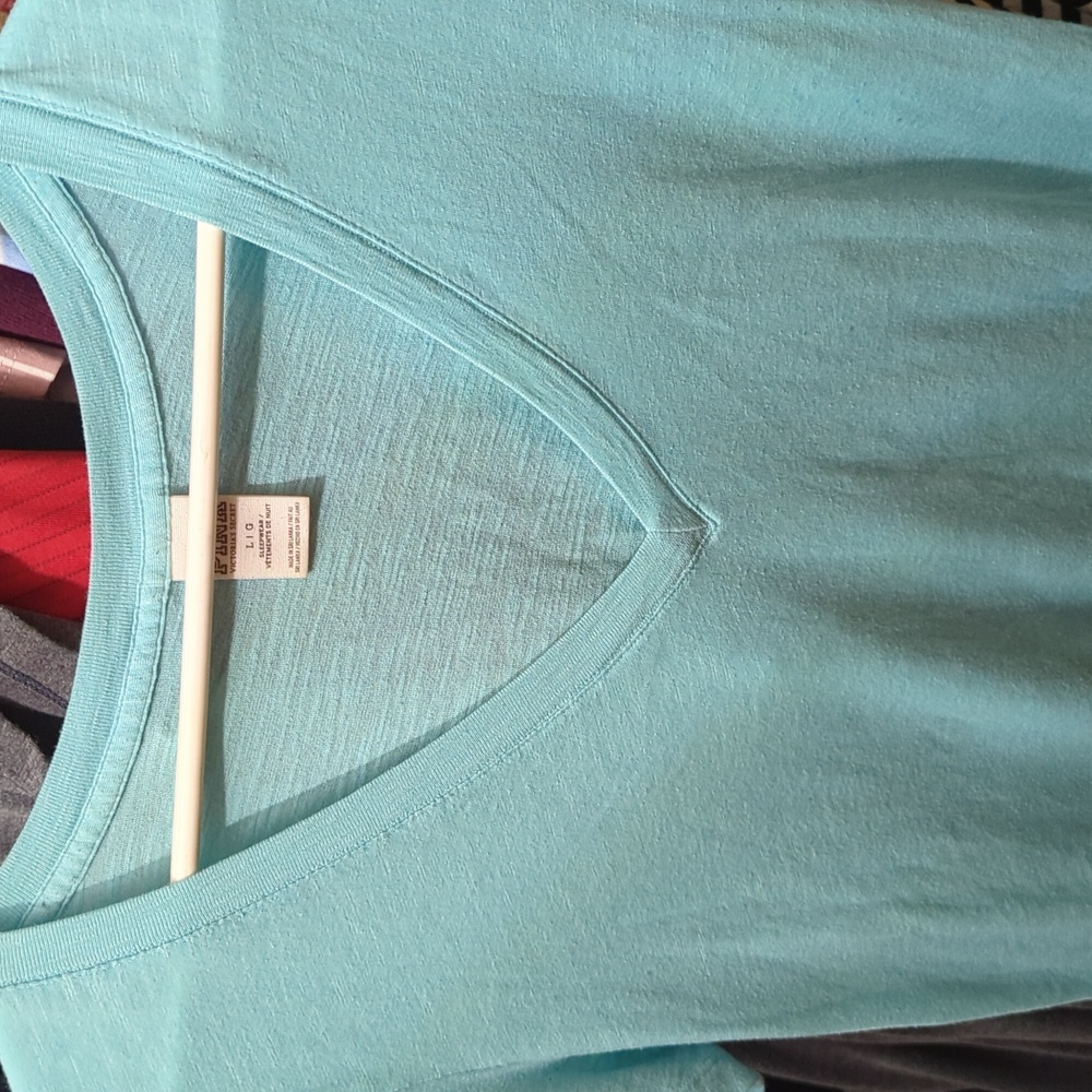 VS Shirt